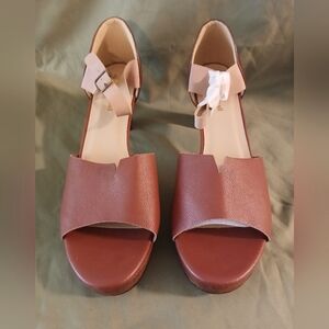 Natural Leather Heeled Summer Sandal.